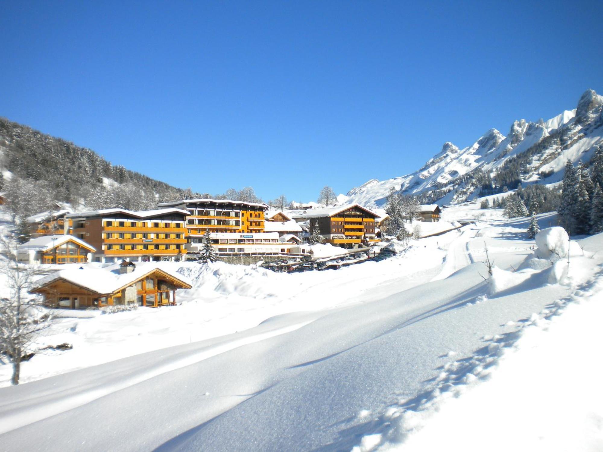 Отель Azureva La Clusaz Les Confins Экстерьер фото